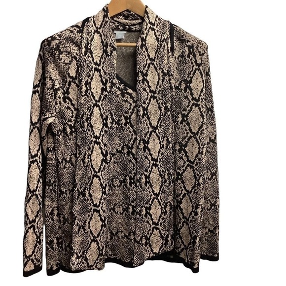 NWT Chico's cream Python Print Tie Neck Sweater size 12 (3600) - Picture 4 of 10